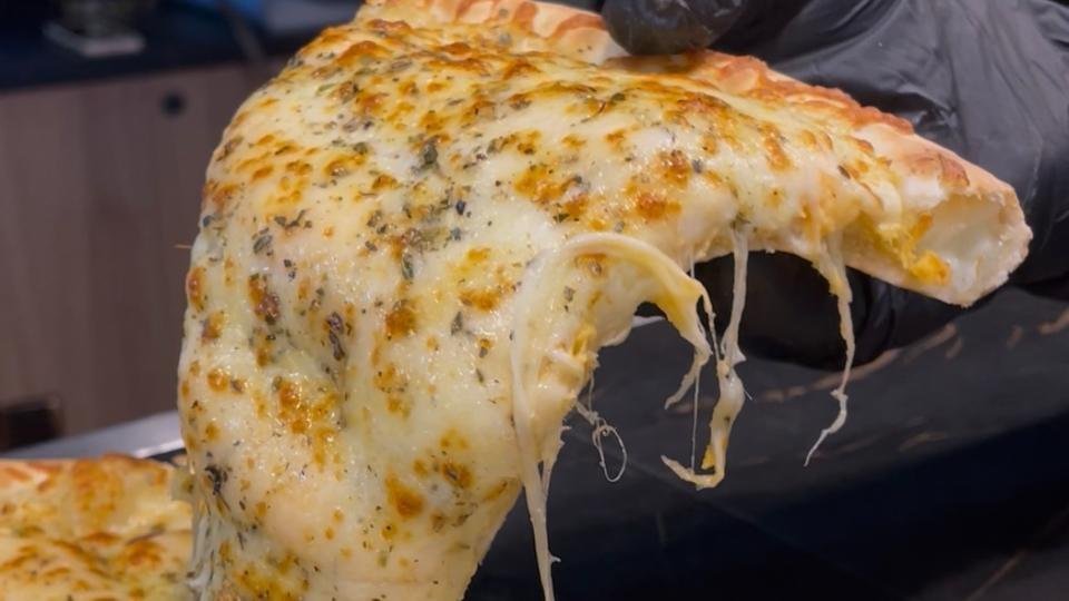 Frango com Catupiry Santa Pizza Dourados