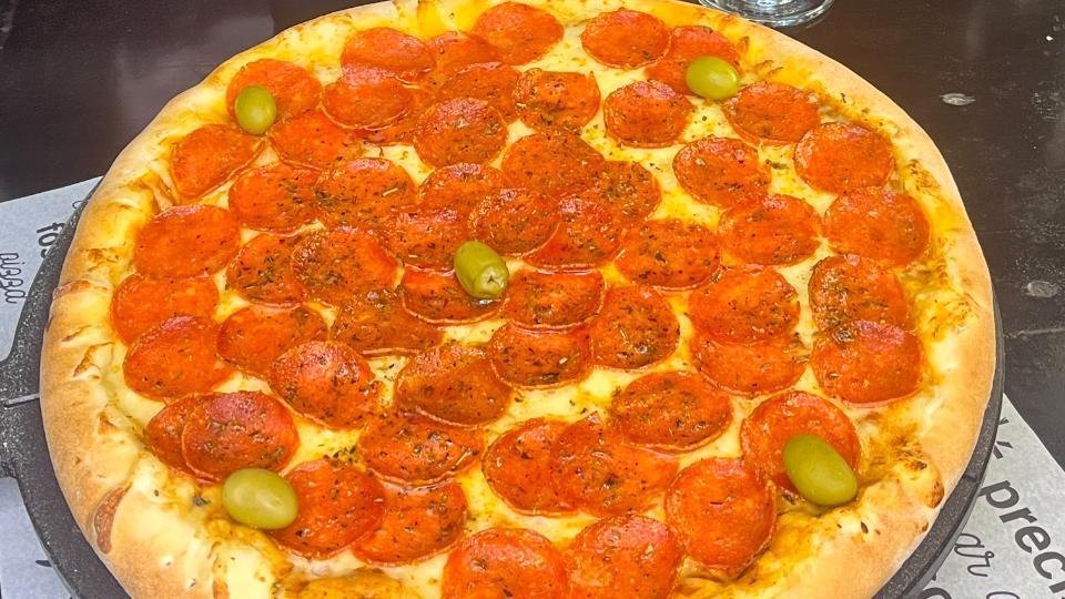 Calabresa Santa Pizza Dourados
